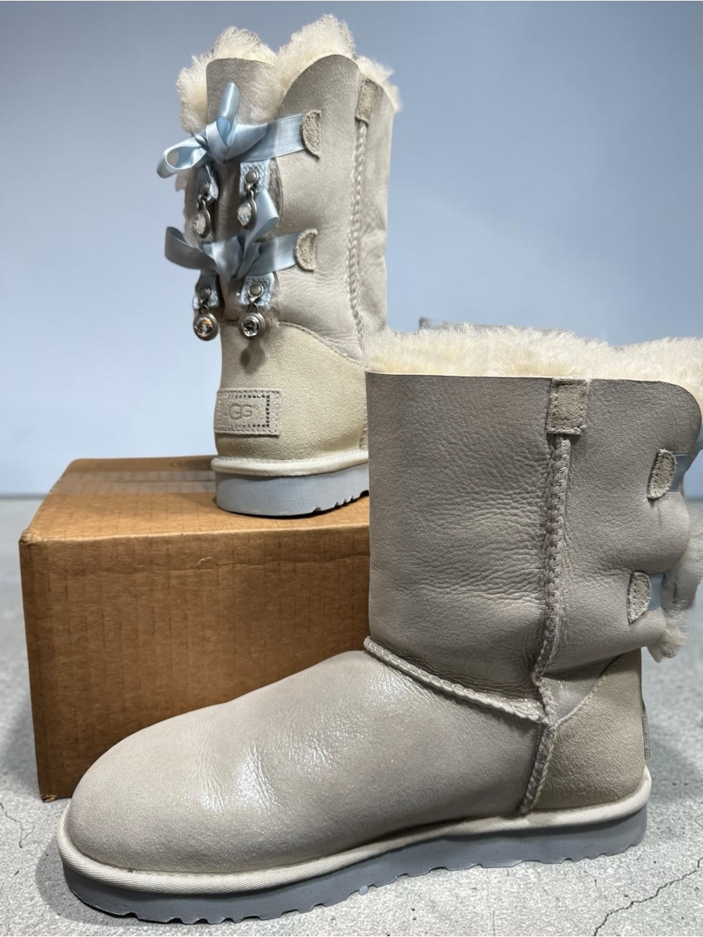 UGG Bailey Bow Bling SWAROVSKI Crystal Charm Boots Shimmer Sheepskin Blue Size 9 - Picture 13 of 16